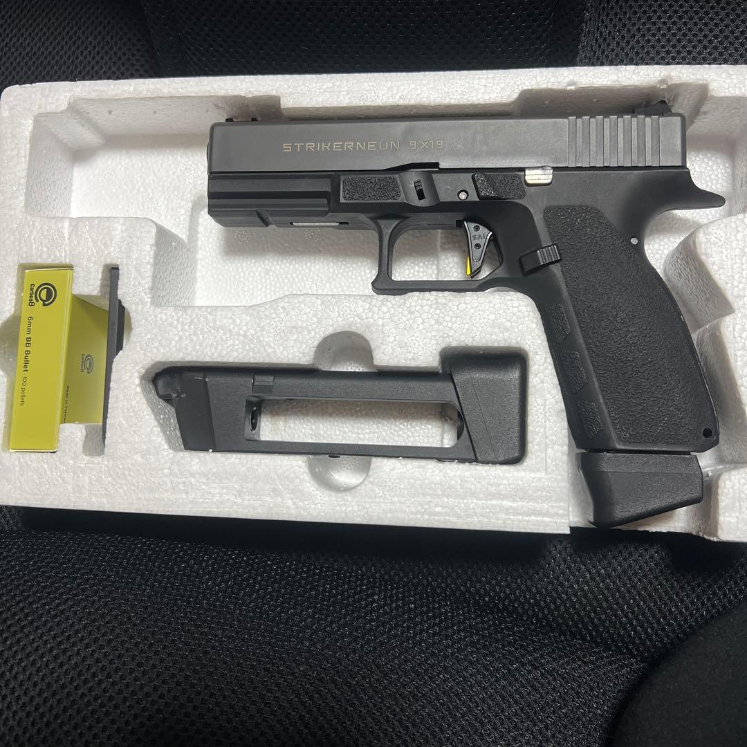 ストライカーナイン　co2