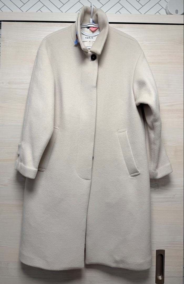 【SOÉJU】ジーロンラムステンカラーコート