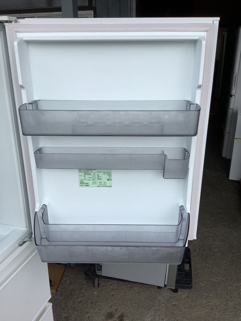 ま 2021年製 東芝 3ドア冷蔵庫 GR-S33SC(WT) 326L