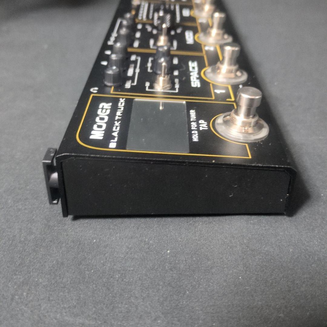 ギター MOOER BLACK TRUCK