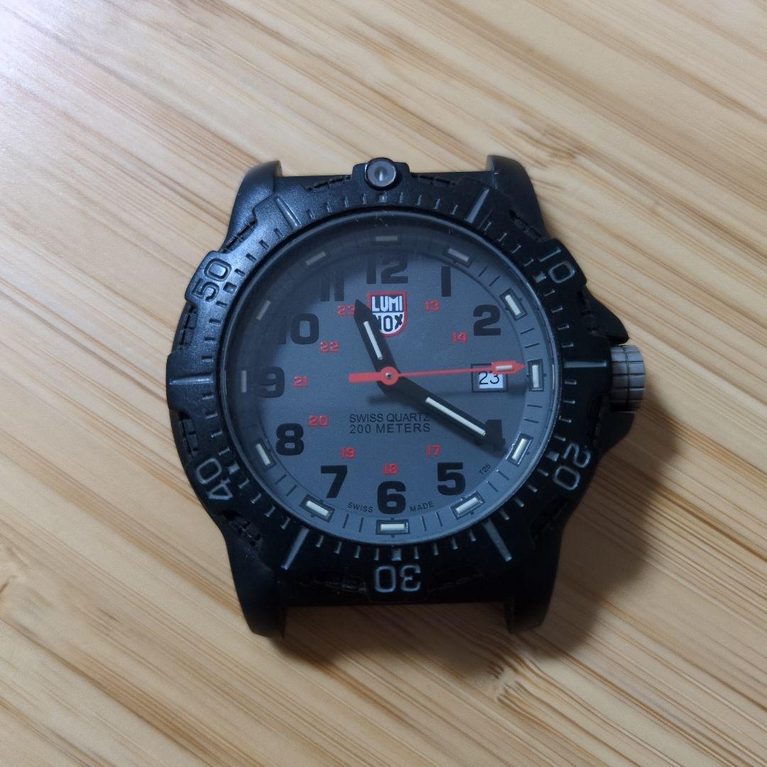 【ジャンク】Luminox ルミノックス8800 Series