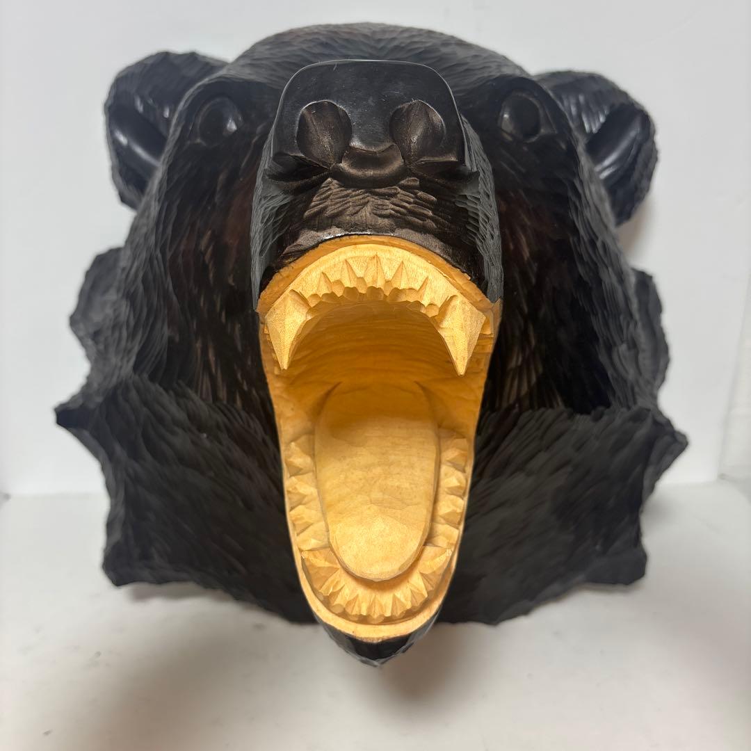 木製　￼熊　貞光作　北海道八雲　木彫り