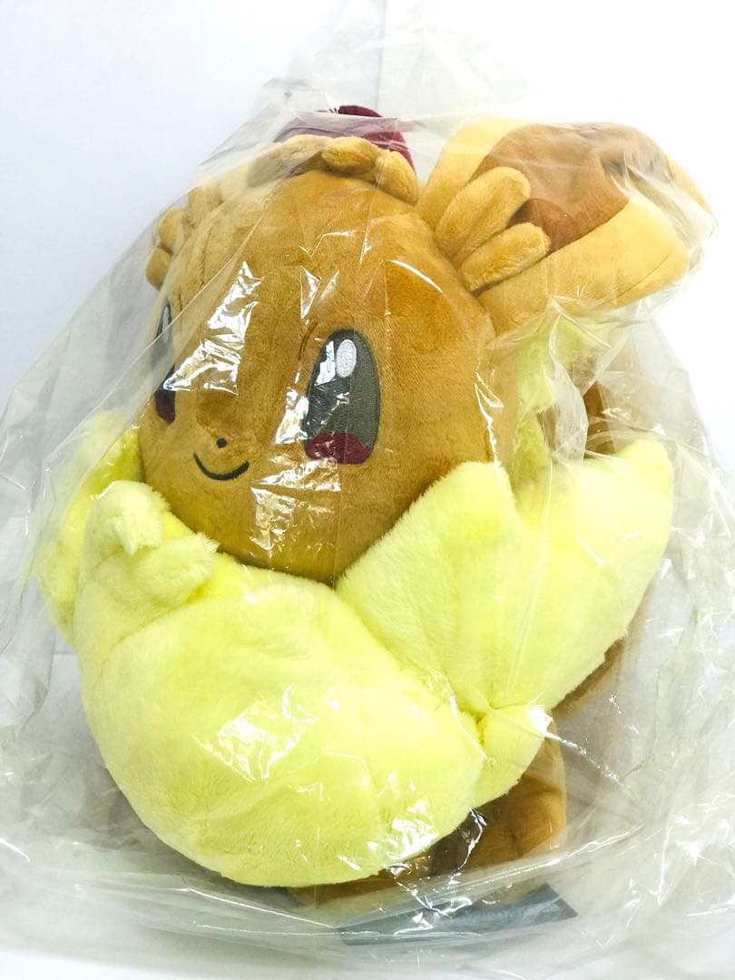 ❤希少・新品・タグ付き❤ キョダイマックス イーブイ ぬいぐるみ ポケモン