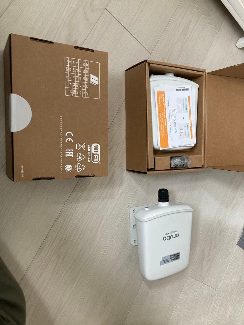 HPE Aruba instant on AP17 三台セット