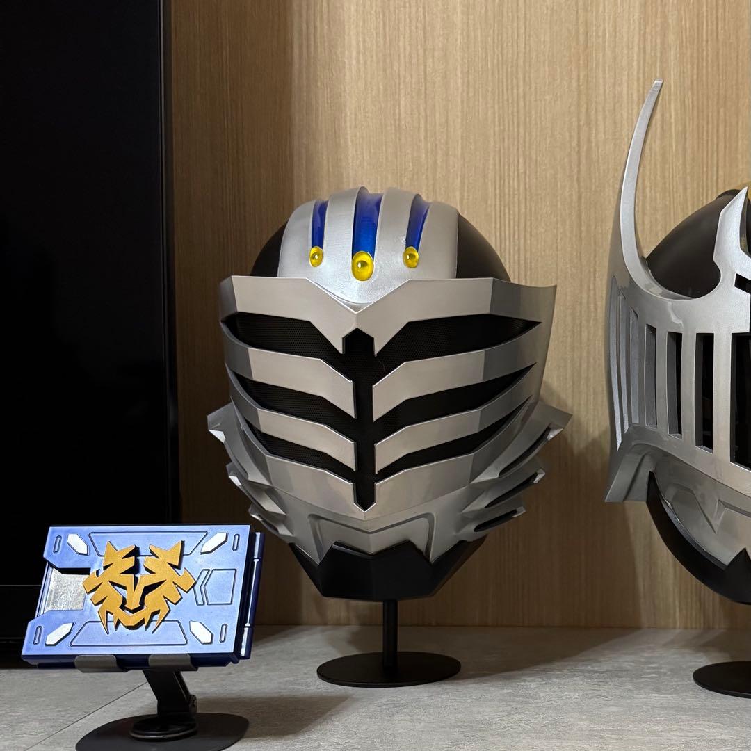 仮面ライダータイガ★アトラク1/1コスプレ★カードデッキVバックルCSMプロップ