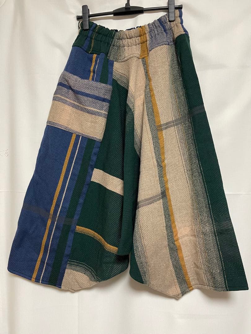 新品未使用 タマキニイメタルンパンツロング ウール