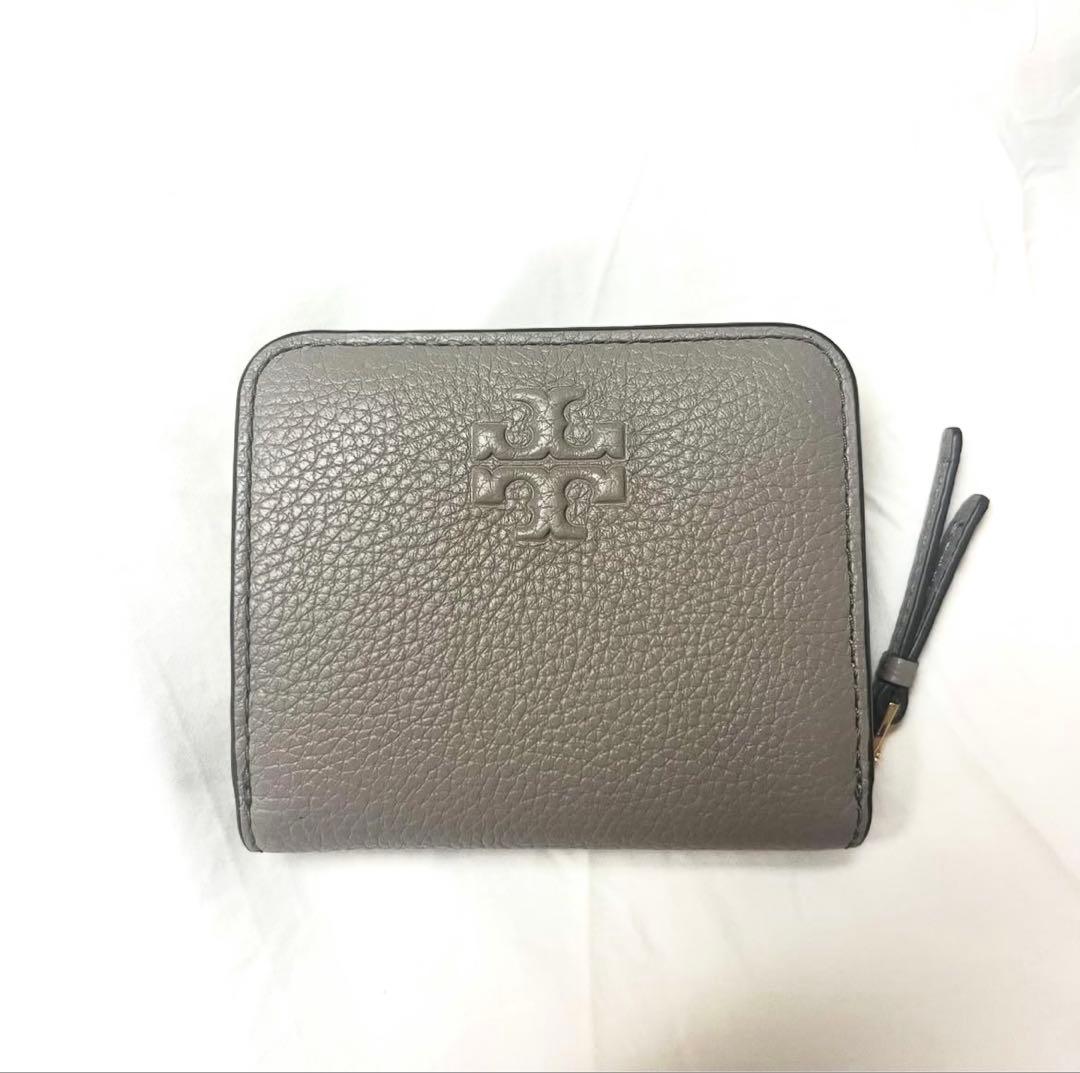 【お値下げしました！】TORY BURCH グレー 二つ折り財布