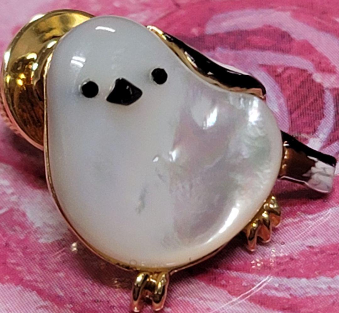 ヴァンドームブティック　 ピンブローチ　白蝶貝　シマエナガ　ブローチ