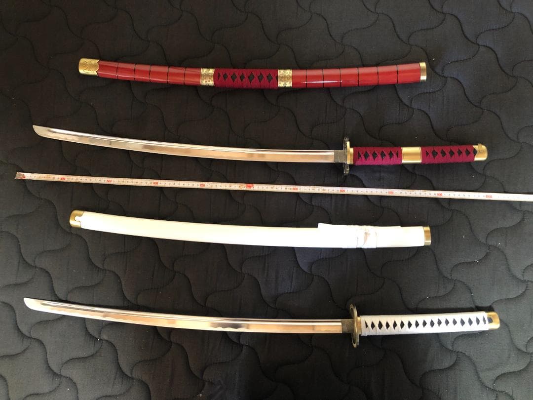 【ソウ】ONE　PIECE　ゾロ　刀（和道一文字、三代鬼徹、雪走、秋水）