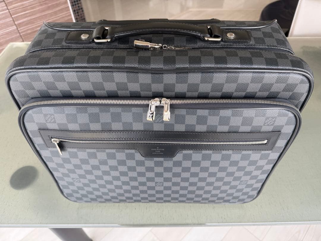 ルイヴィトン ダミエ パイロット ケース