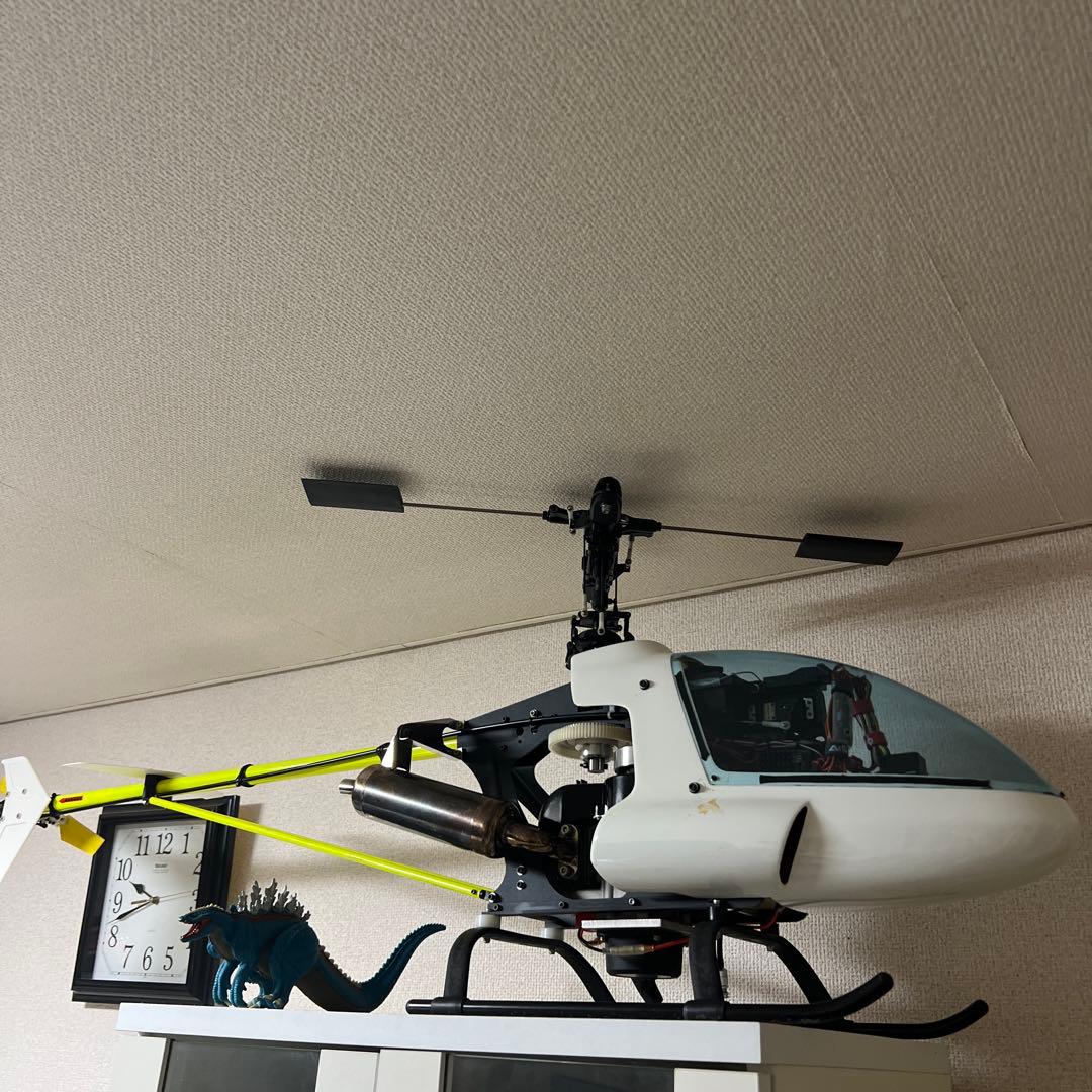 ラジコンガソリンエンジン ヘリコプター