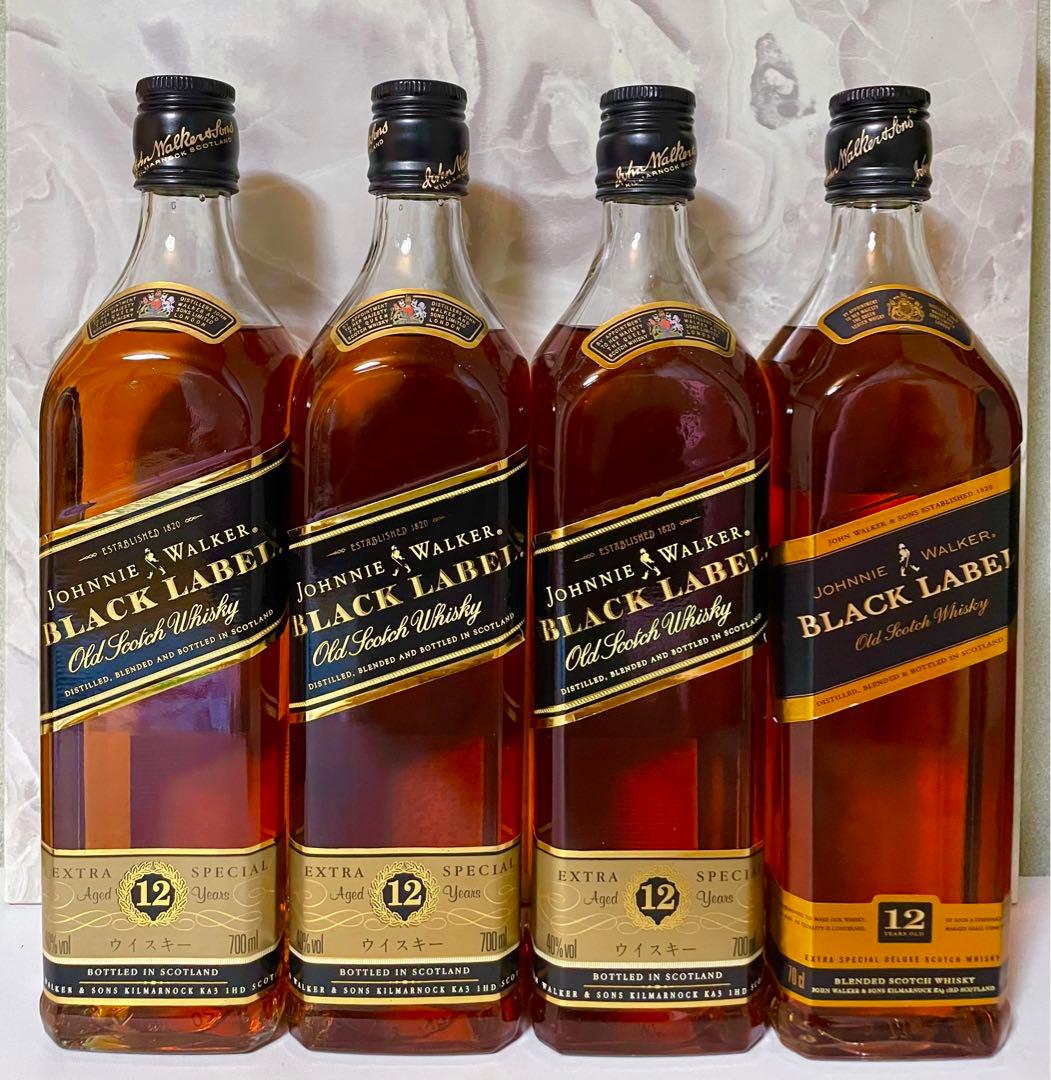 【未開栓】ジョニーウォーカーブラックラベル12年 700ml 箱入り　4本セット