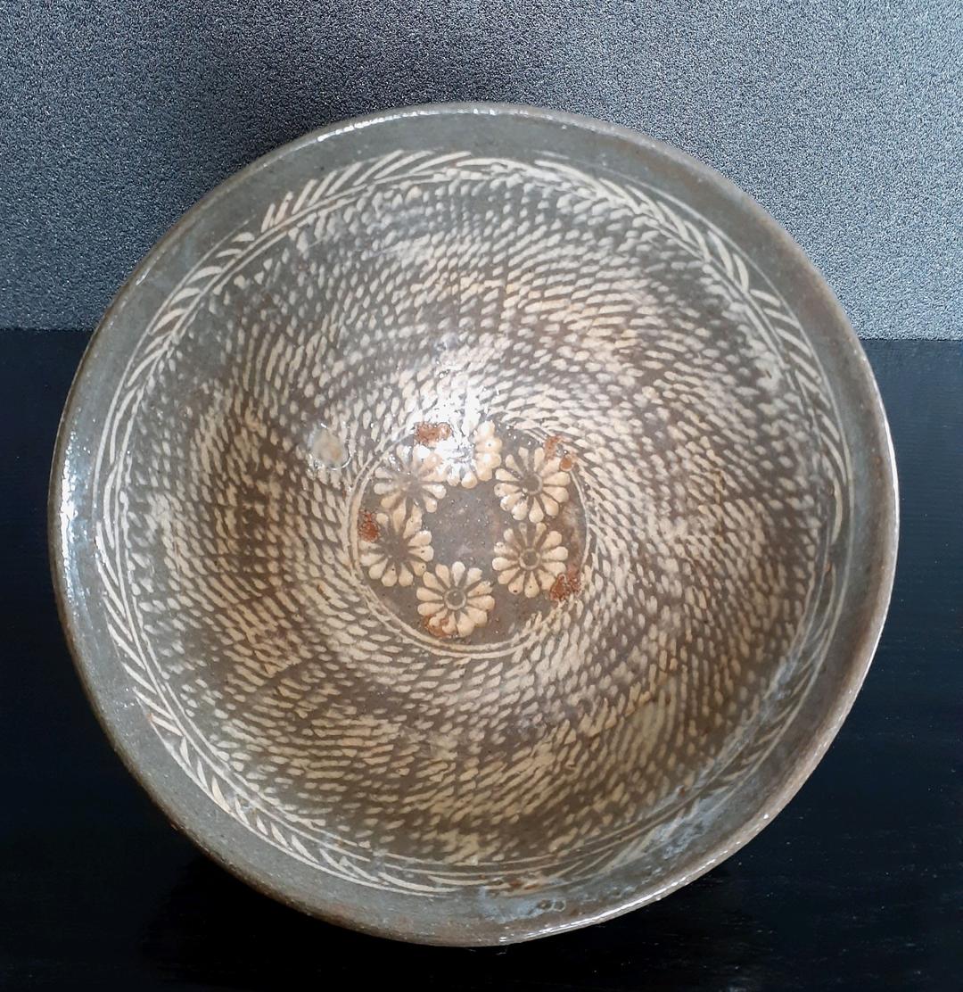 【本物保証！】朝鮮古美術　朝鮮古陶磁器　古玩　李朝花三島　刷毛目　茶碗　茶道具