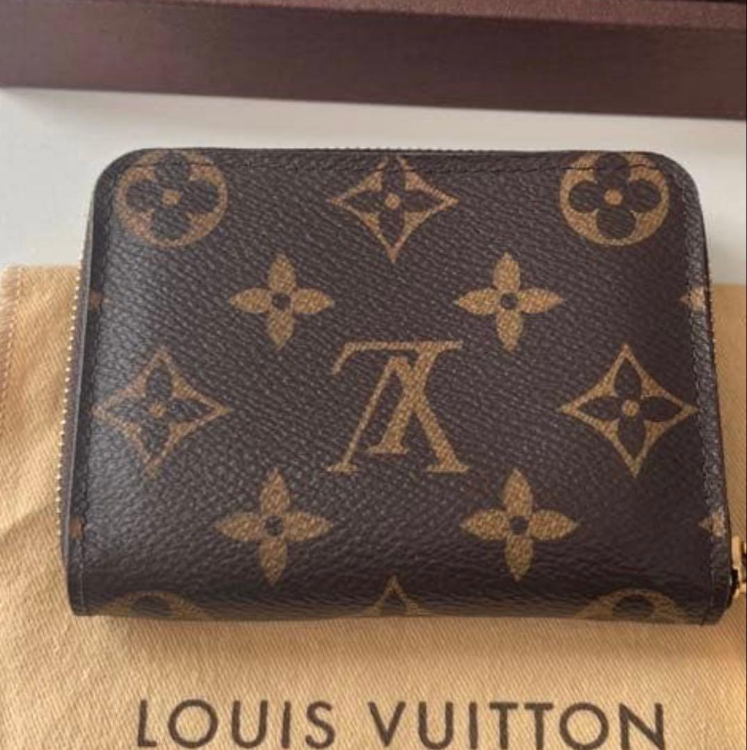 LOUIS VUITTON モノグラム ジッピーケース 最終お値下げ