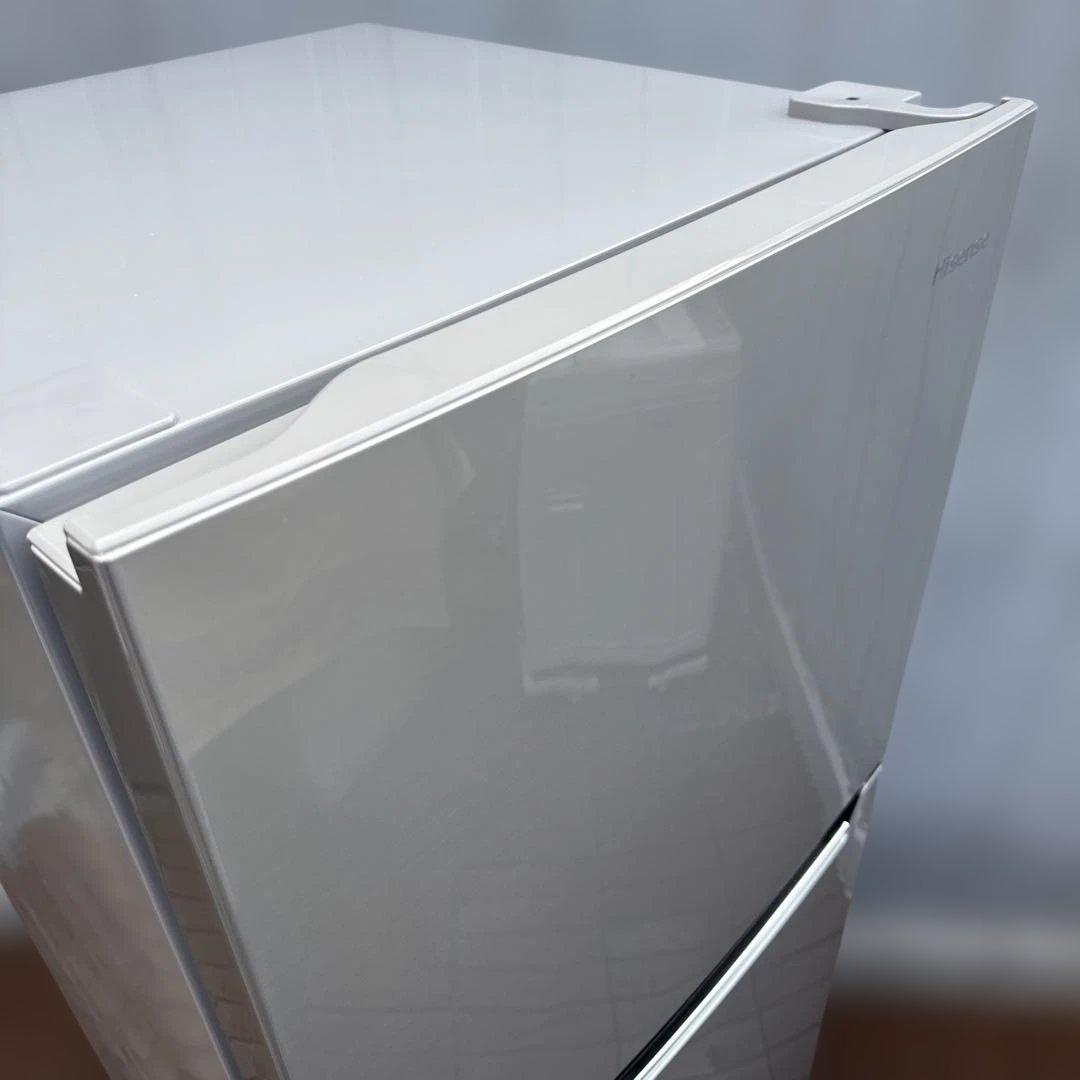 送料込 Hisense 冷蔵庫 227L スリム大容量 鏡面 省エネタイプ