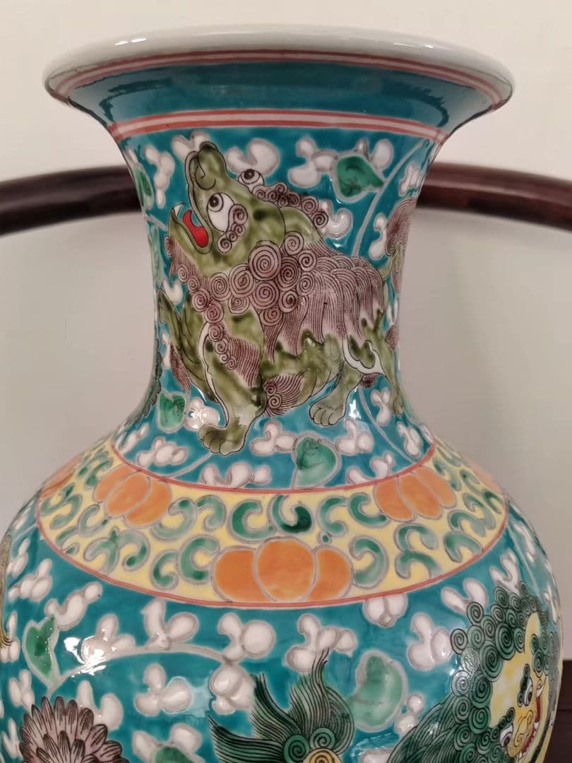 中国古美術品 清康熙緑地着花獅子紋魚尾瓶 工芸品 置物