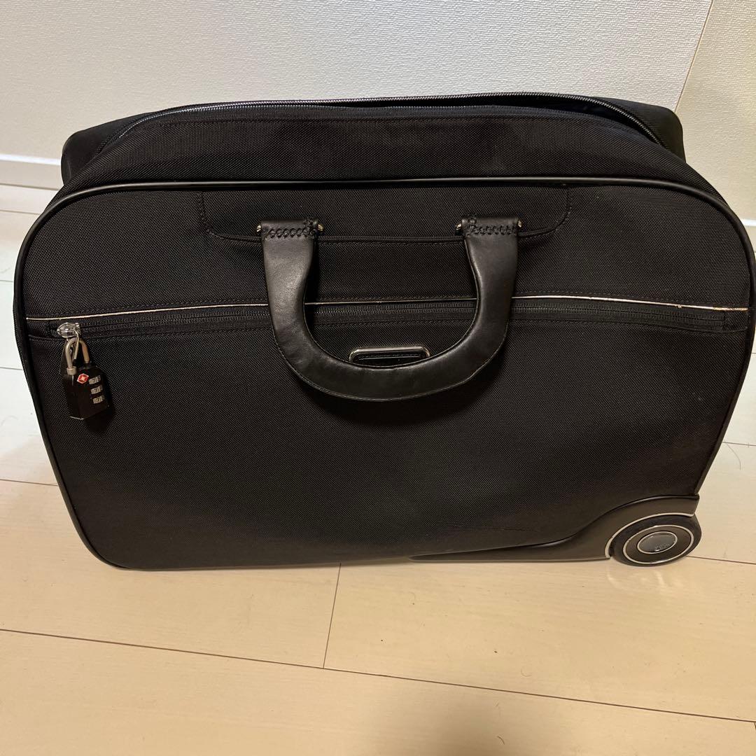 【最終値下げ】交渉OK【美品／日本未発売】TUMI ブラックキャリーケース