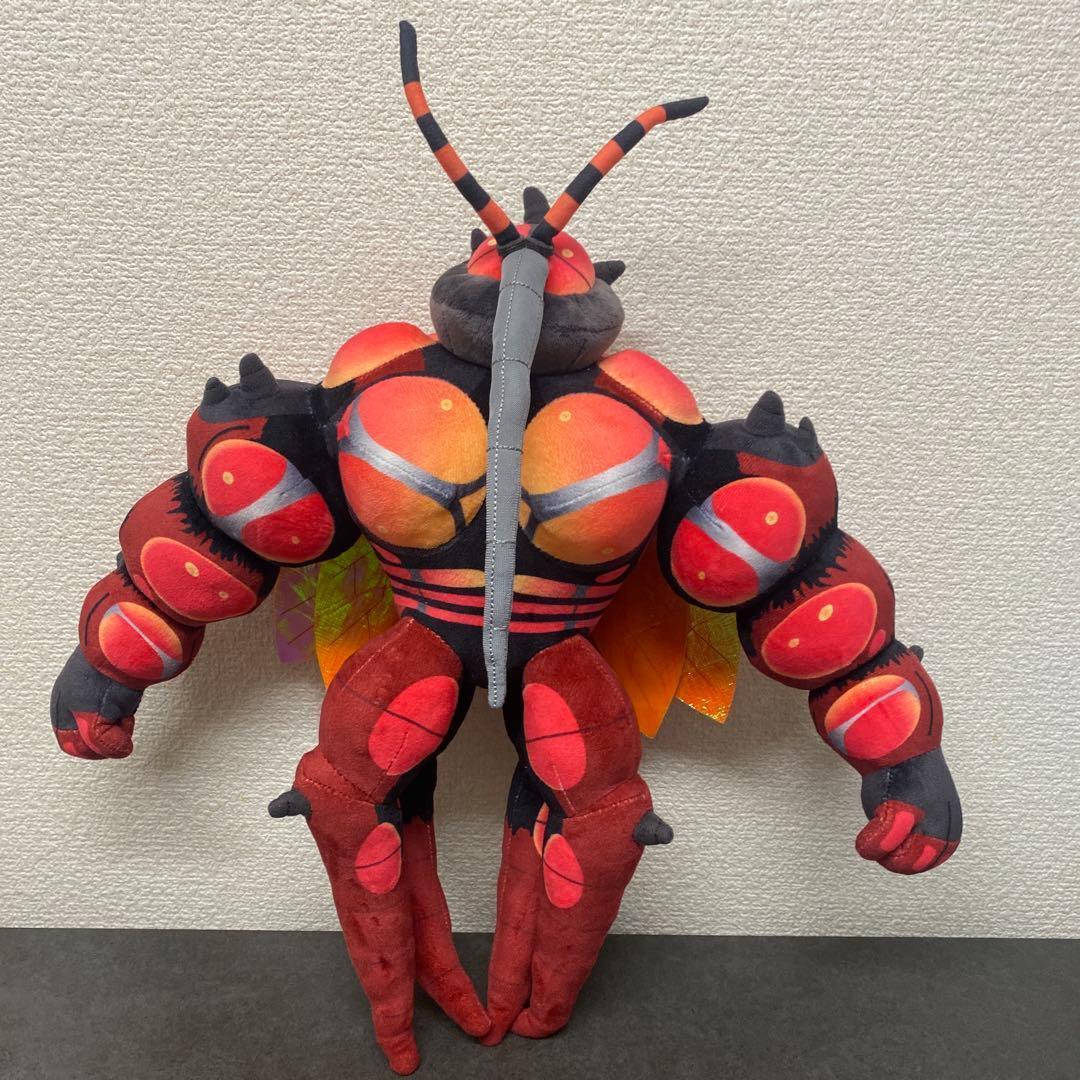 ポケモン　ウルトラビースト　ぬいぐるみ　マッシブーン