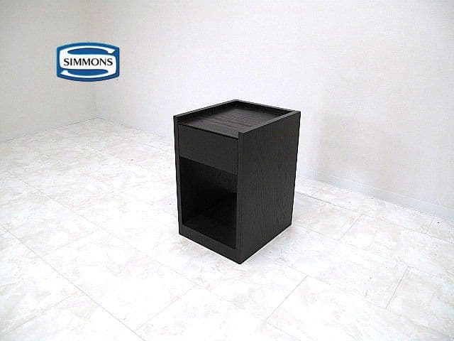 展示品　シモンズ ナイトテーブル「KA2101」 　ベッドサイドテーブル