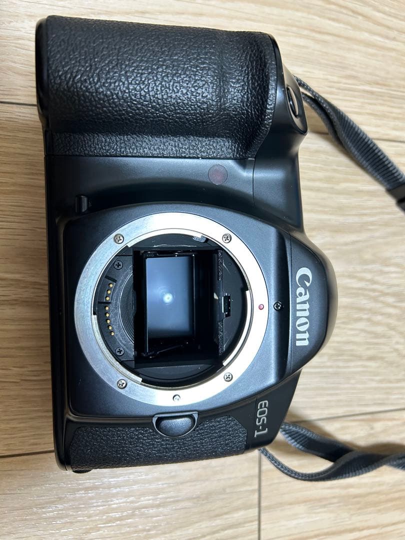Canon EOS 1 一眼レフカメラ