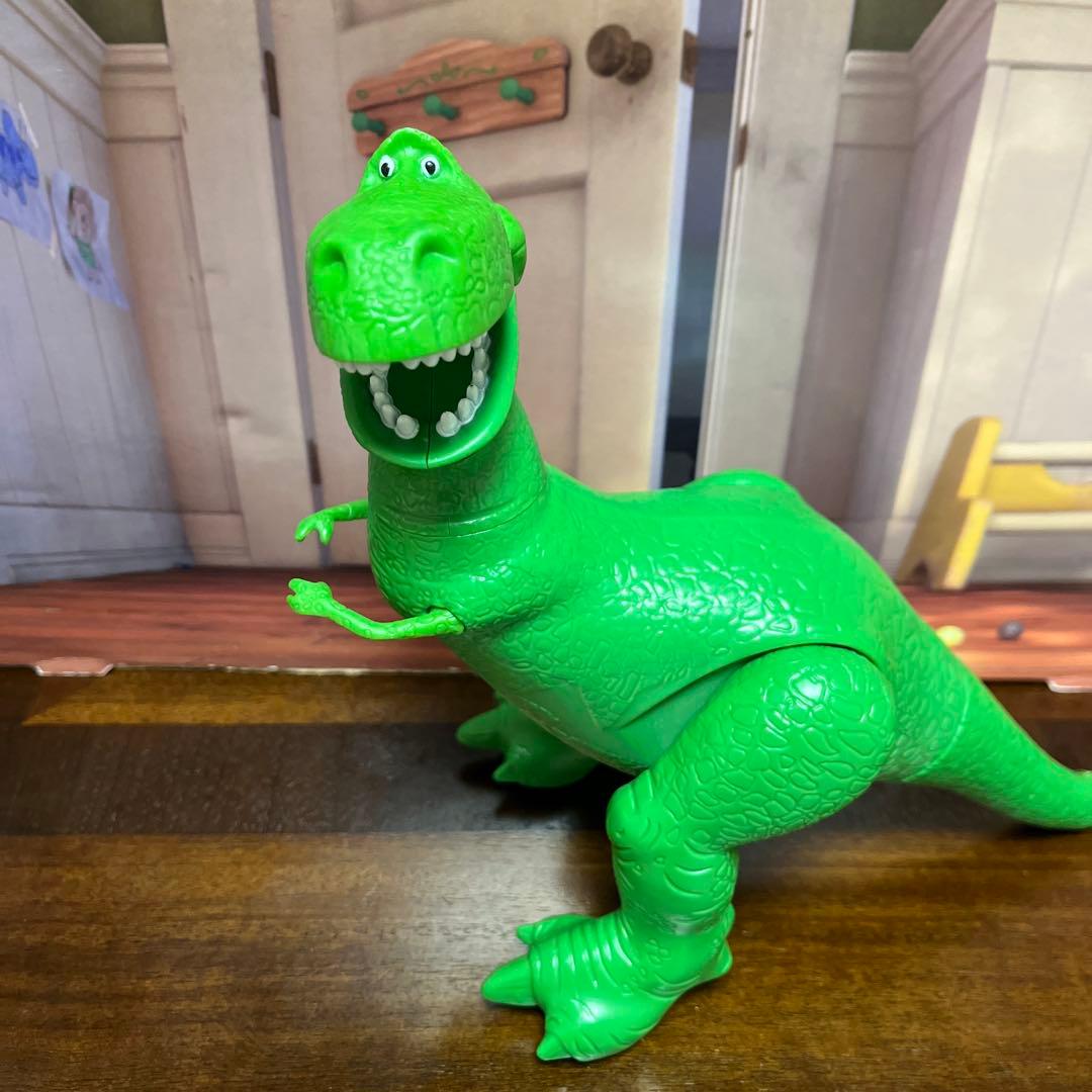 ピクサー ディズニー トイストーリー レニー フィギュア A