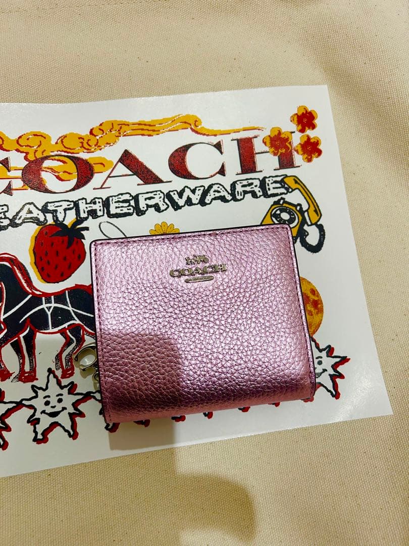 新品　COACH ピンク 二つ折り財布　福袋 2026