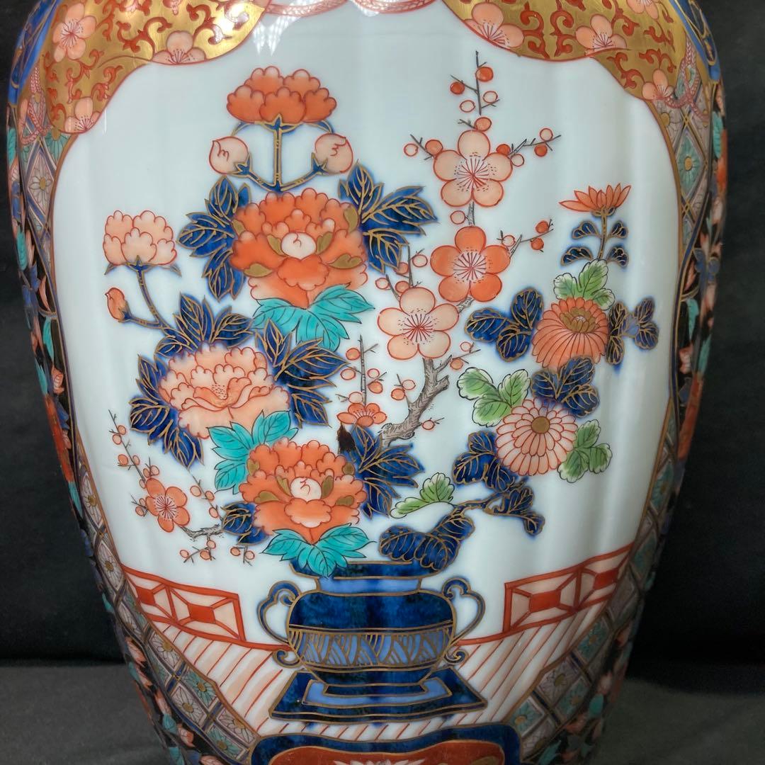 《伊万里焼》神右衛門作 金彩飾り壺 花瓶 置物