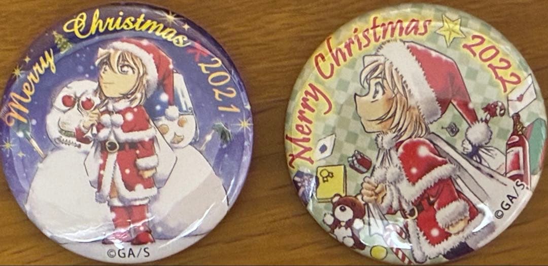 名探偵コナン 灰原哀 缶バッジ クリスマス ふるさと館 非売品