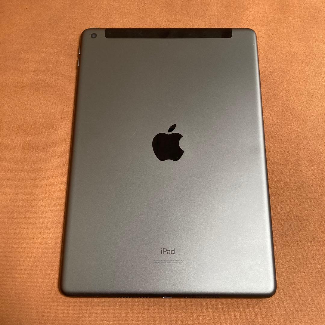 3621【早い者勝ち】電池最良好☆iPad8 第8世代 32GB SIMフリー☆