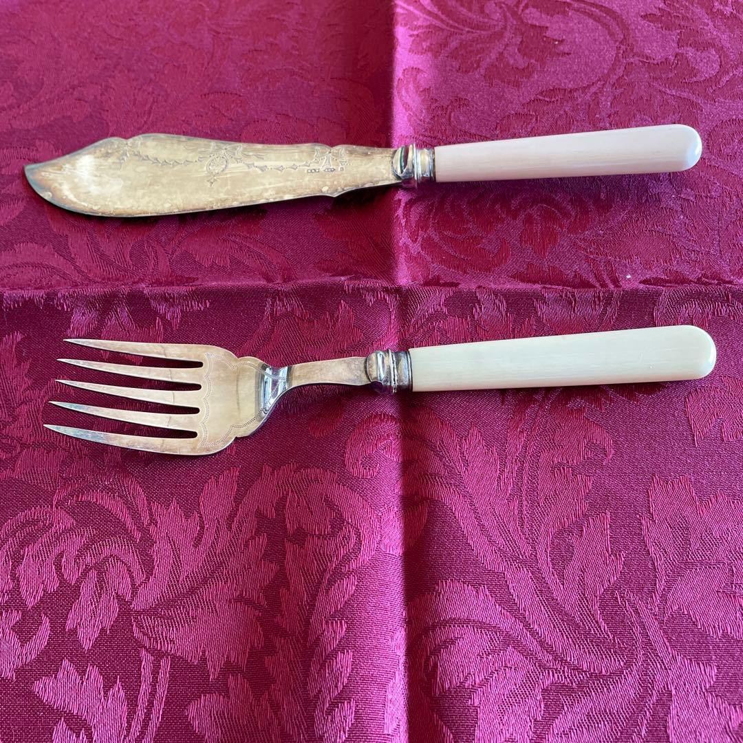 イギリスアンティーク　シルバー　サービングナイフ＆フォーク