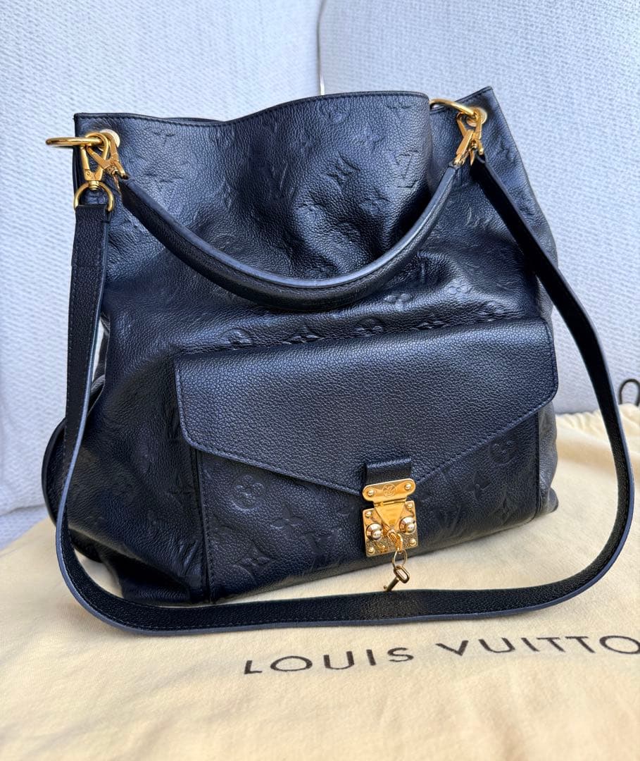 【メロディー】LOUIS VUITTON メティスホーボー モノグラム・