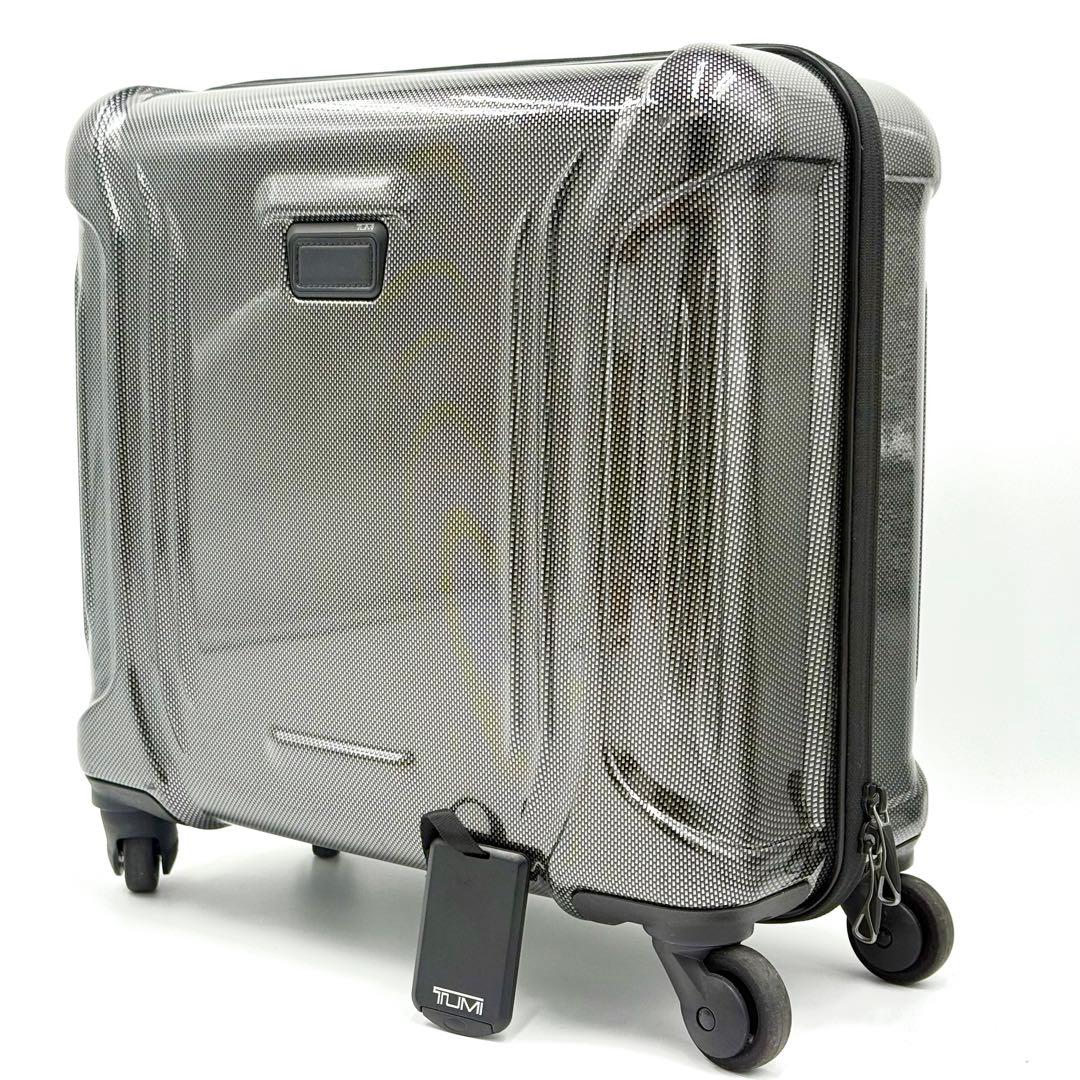 鑑定済 美品 TUMI トゥミ コンパクトキャリーオン 25L カーボン