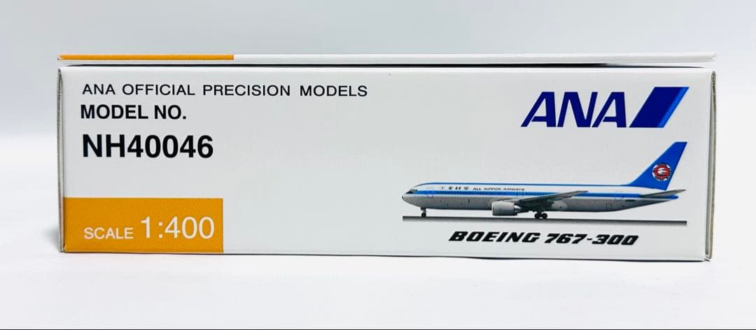 全日空商事 1/400 B767-300 モヒカン塗装 NH40046
