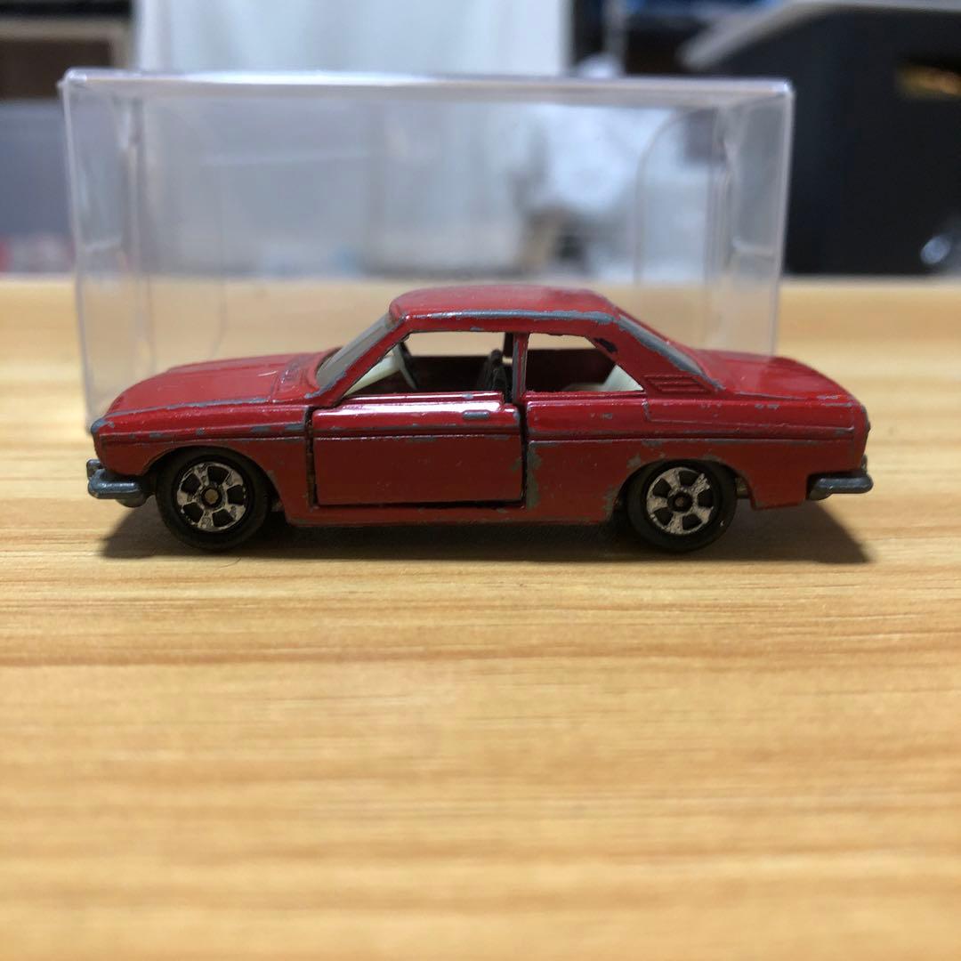 トミカ 日本製 ニッサン ニューブルーバード SSS クーペ 1Aホイール