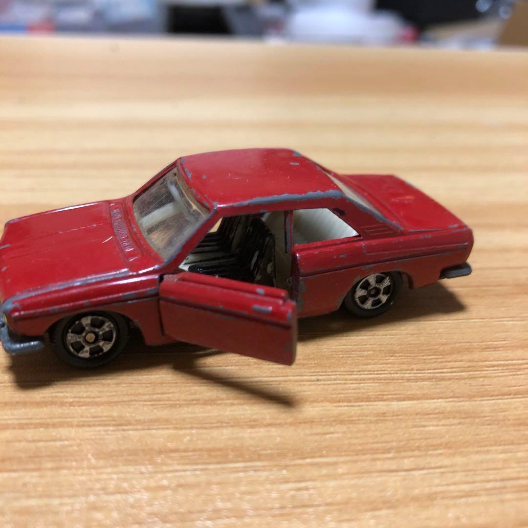 トミカ 日本製 ニッサン ニューブルーバード SSS クーペ 1Aホイール