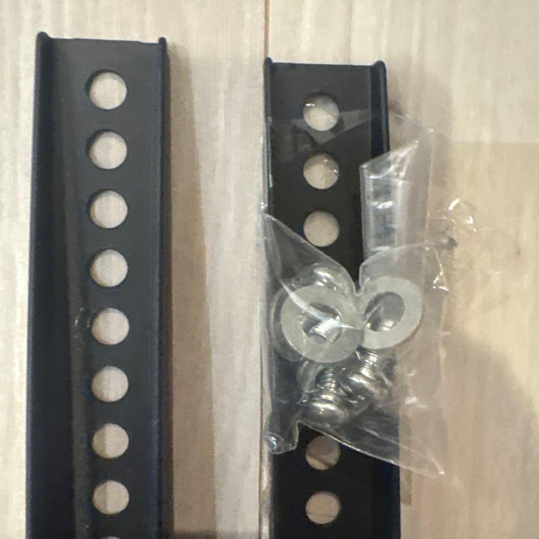 テレビ壁掛け金具 内蔵水準器付き　壁美人