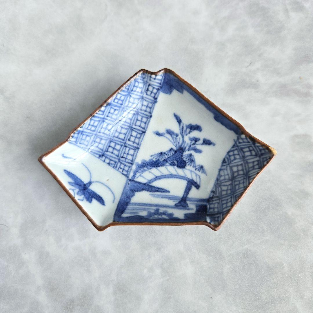古伊万里　染付　小皿　豆皿　結び文　上手　型物　骨董品　アンティーク　金継ぎ