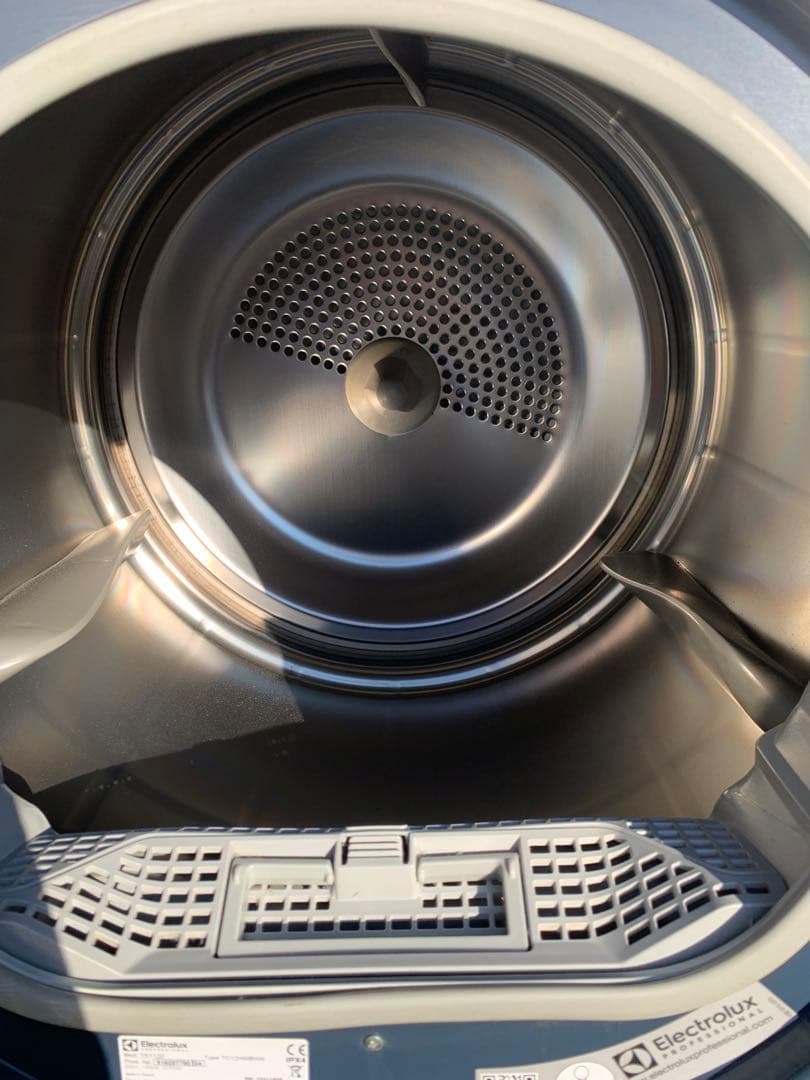 エレクトロラックス　myPRO TE1120 電気式乾燥機