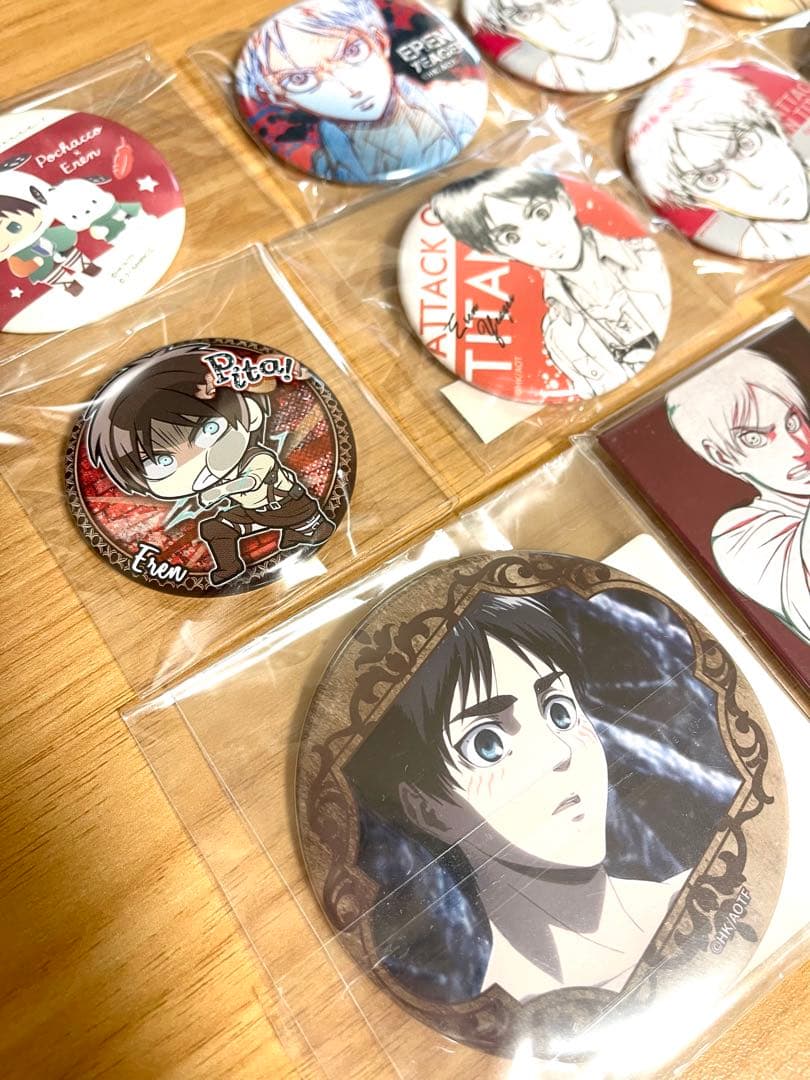 進撃の巨人　エレン 缶バッジ 14点まとめ