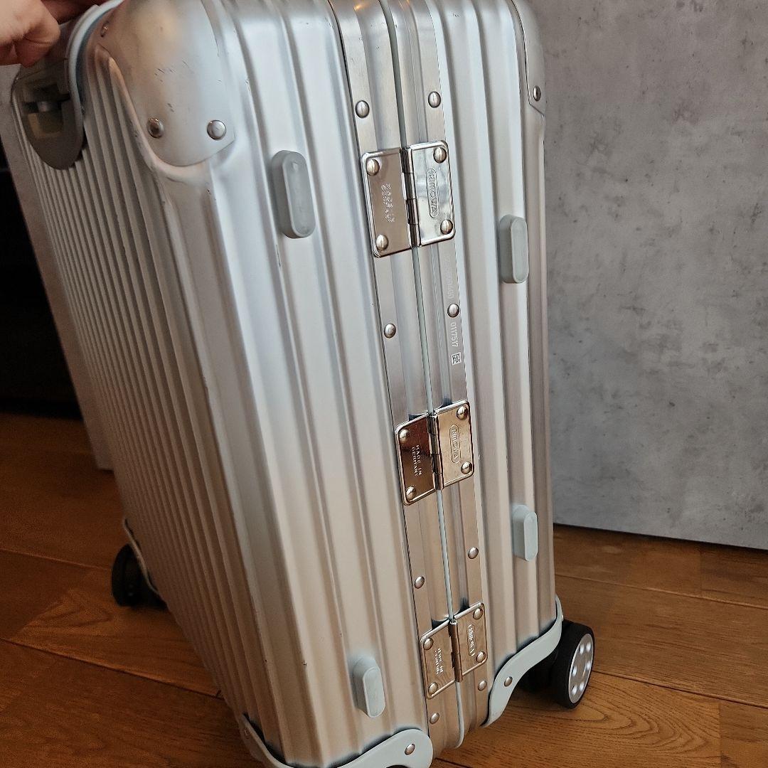 RIMOWA　トパーズ4輪　　45L　シルバー　アルミ　56×45×25　正規品