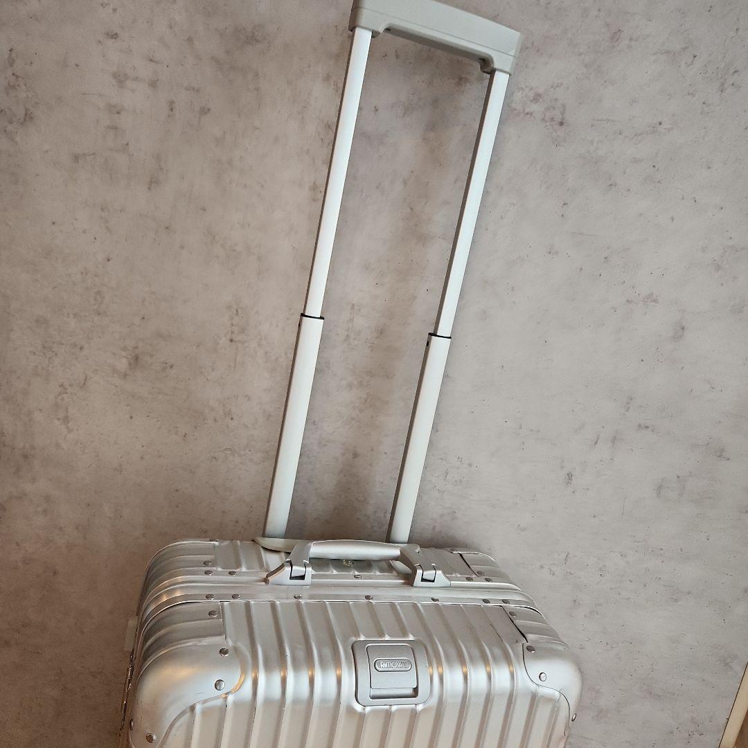 RIMOWA　トパーズ4輪　　45L　シルバー　アルミ　56×45×25　正規品