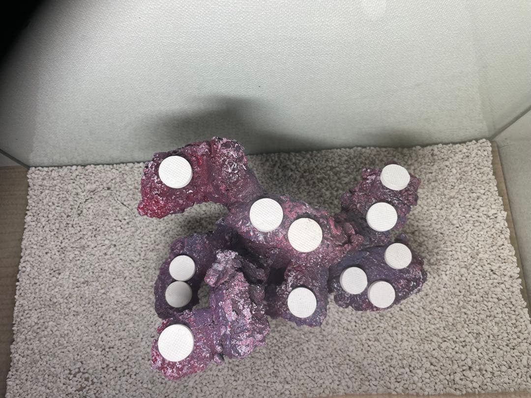 【送料無料】人工ライブロック　PHR19／12穴加工　アク抜き済み安心塗料使用