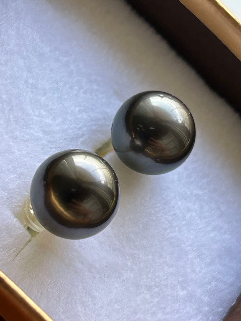 パ*♡様 K18黒蝶パールピアス　約10.6mm ピン0.7mm 南洋真珠 黒蝶