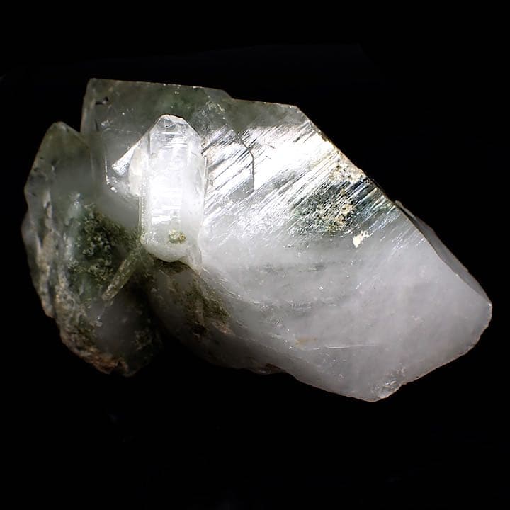 【パキスタン/バロチスタン産】クローライトイン(カーバチャー、ベント)クォーツ