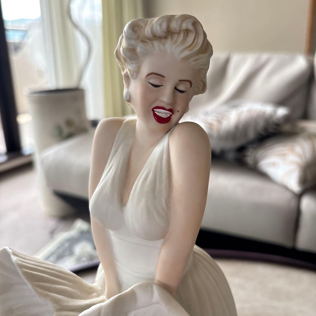 【未開栓】マリリンモンロー 7年目の浮気 陶器 750ml バーボンウイスキー