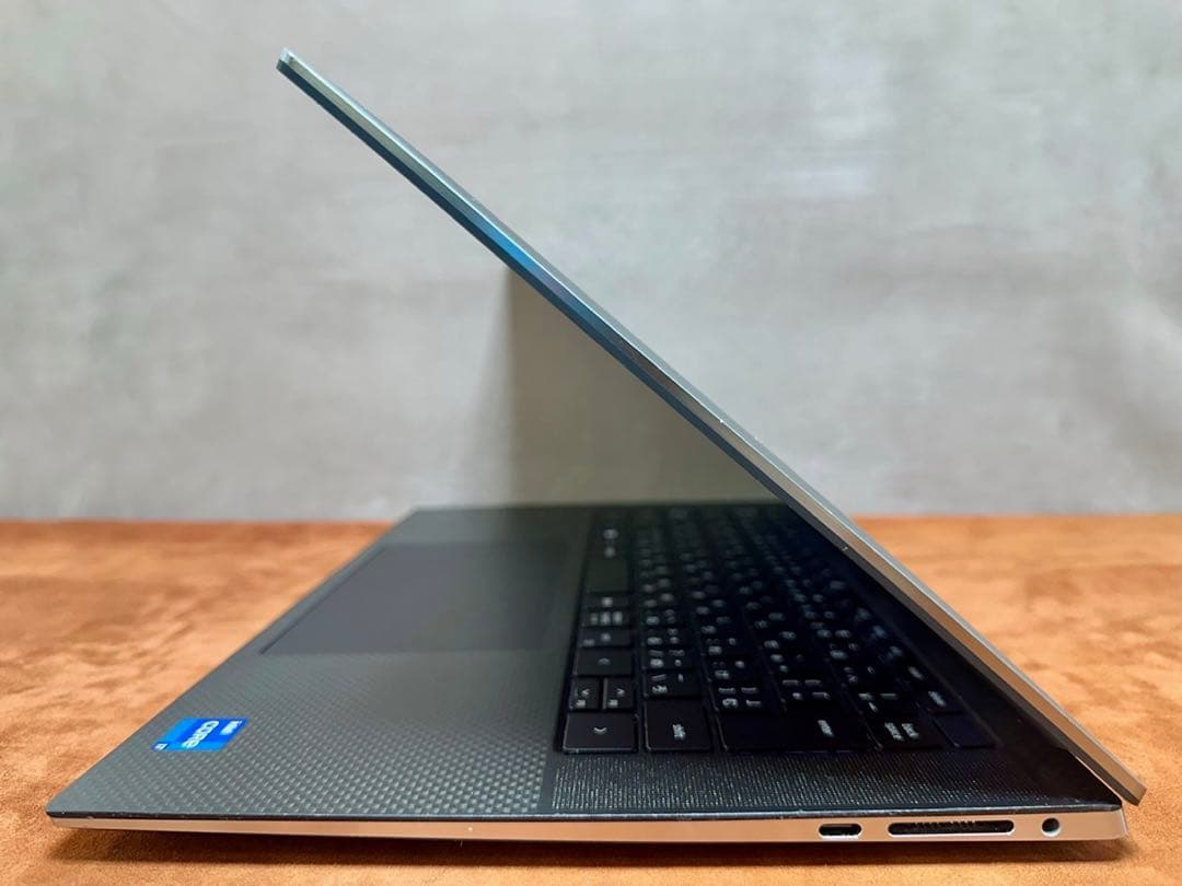 Windowsノート本体 Dell Precision 5560 i7-11850H 16GB 512GB