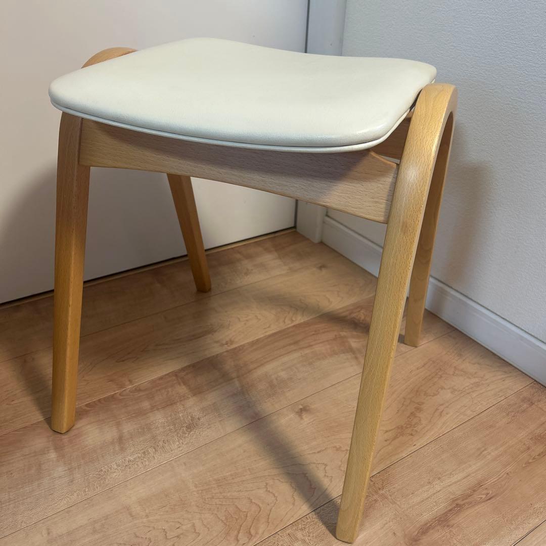 大塚家具　天然木スツール　秋田木工　品番202