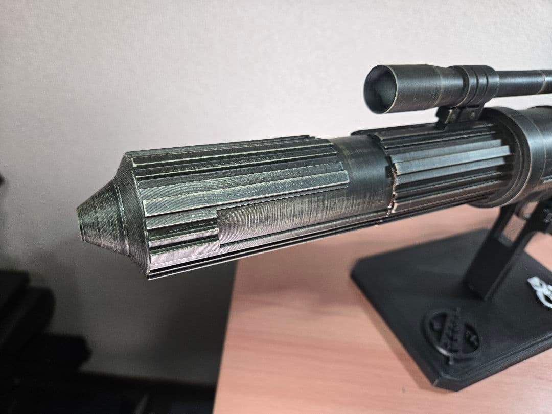 STAR WARS　ボバフェット　ブラスター　EE-3　レプリカ　台座付き