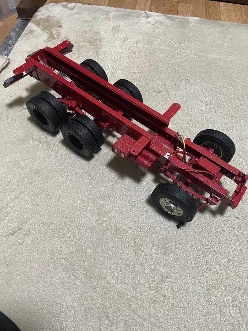 タミヤ1/14レインボーラメシャーシ、デカ箱荷台ムネトラ