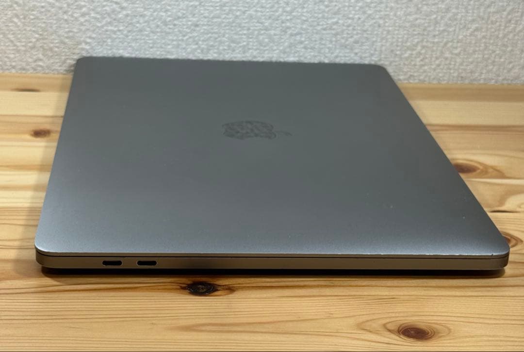 MacBook本体 MacBook Pro 13 2017 Touch Bar i5/8GB/500